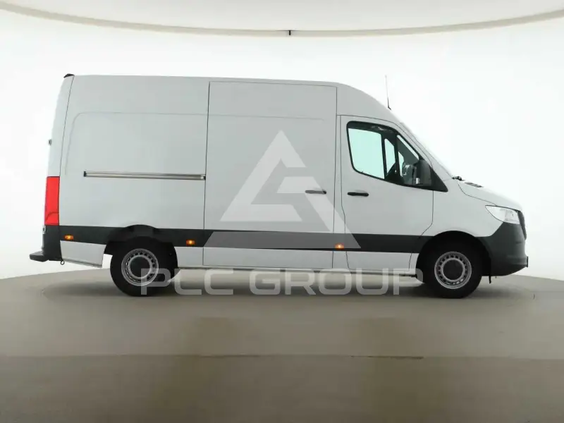 2025 Mercedes Benz Sprinter