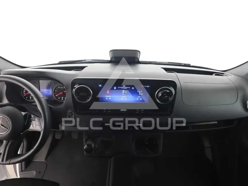 2025 Mercedes Benz Sprinter