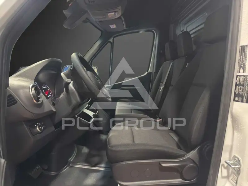 2025 Mercedes Benz Sprinter