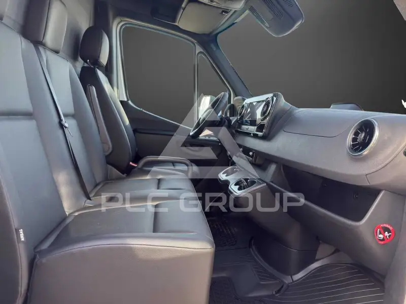 2025 Mercedes Benz Sprinter