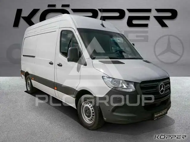 2025 Mercedes Benz Sprinter