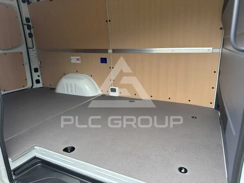 2025 Mercedes Benz Sprinter
