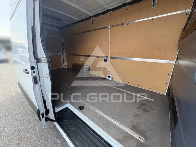 2025 Mercedes Benz Sprinter