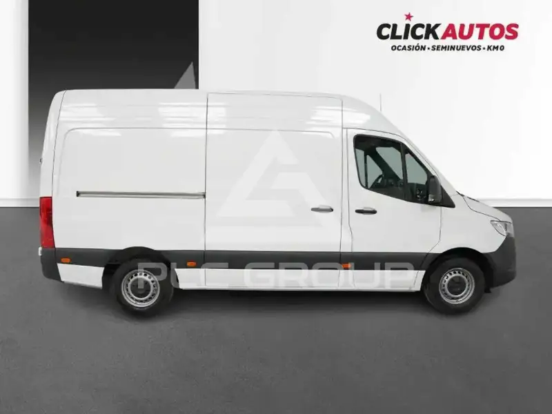 2025 Mercedes Benz Sprinter