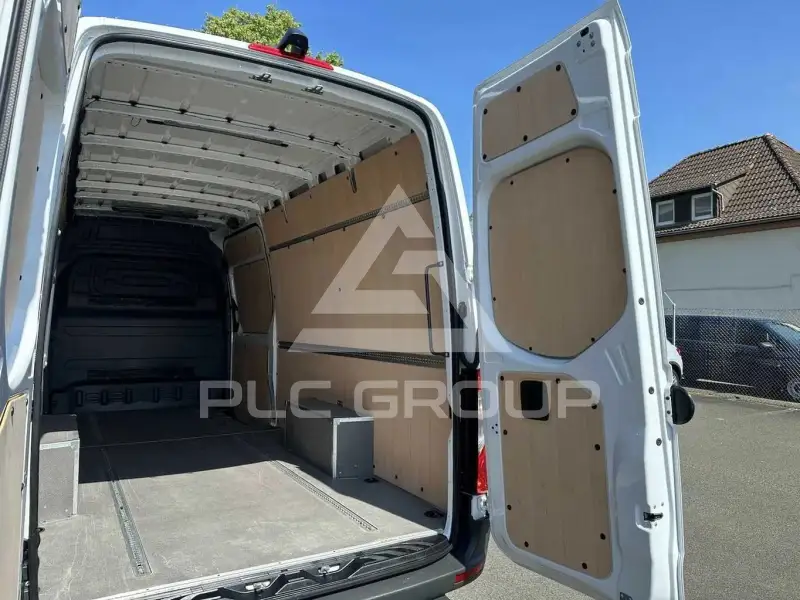 2025 Mercedes Benz Sprinter
