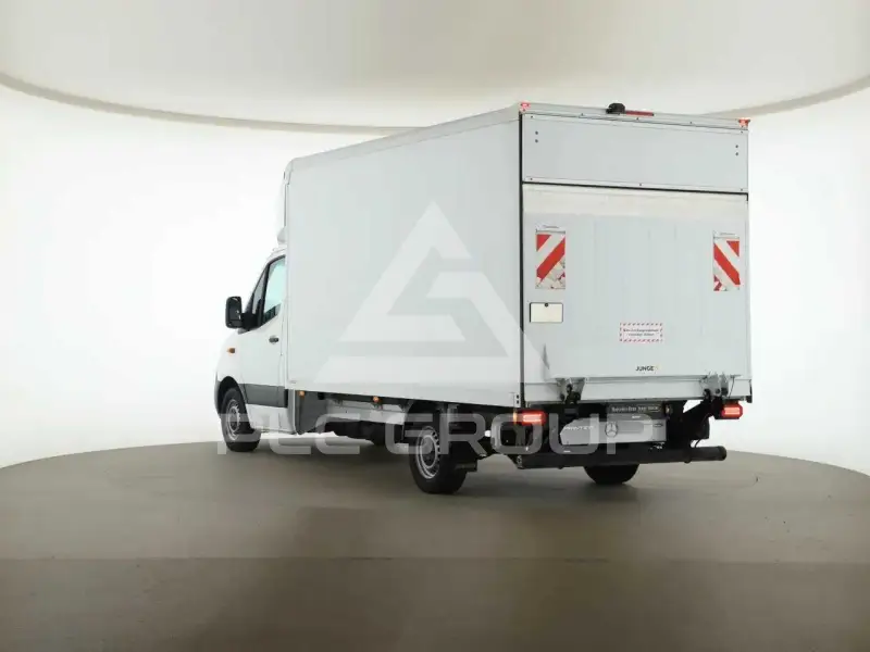 2025 Mercedes Benz Sprinter