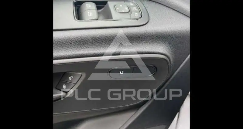2025 Mercedes Benz Sprinter
