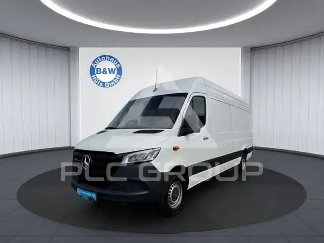 2025 Mercedes Benz Sprinter