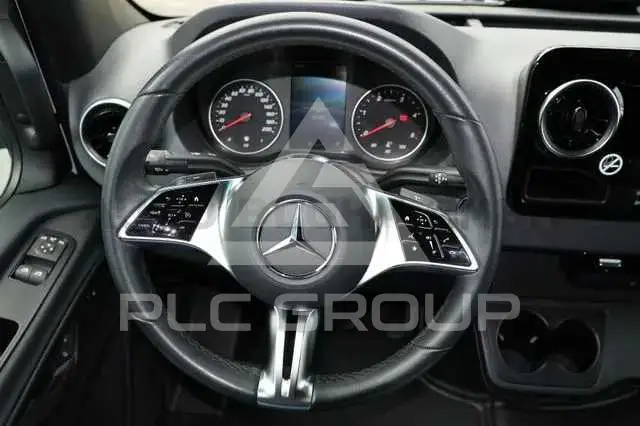 2025 Mercedes Benz Sprinter