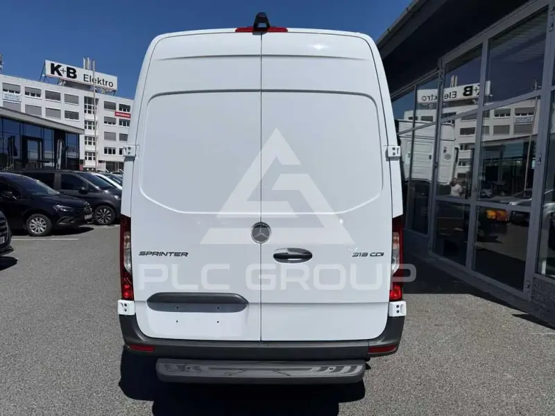 2025 Mercedes Benz Sprinter