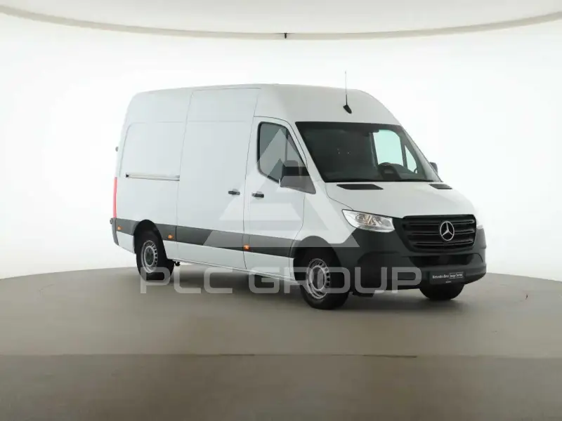 2025 Mercedes Benz Sprinter