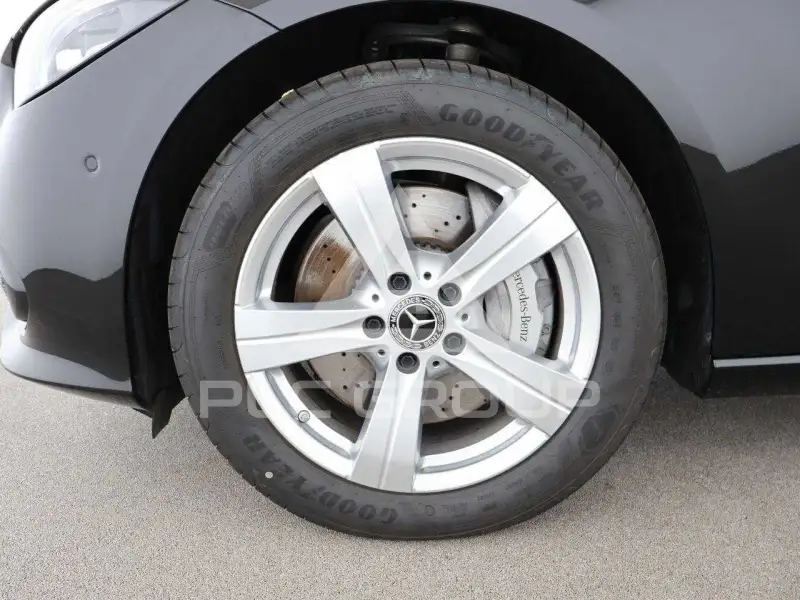 2025 Mercedes Benz C-Class