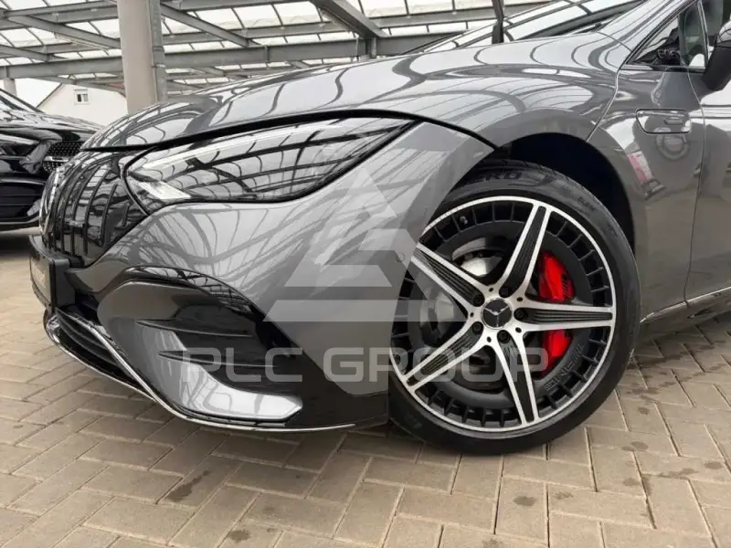 2025 Mercedes Benz EQE