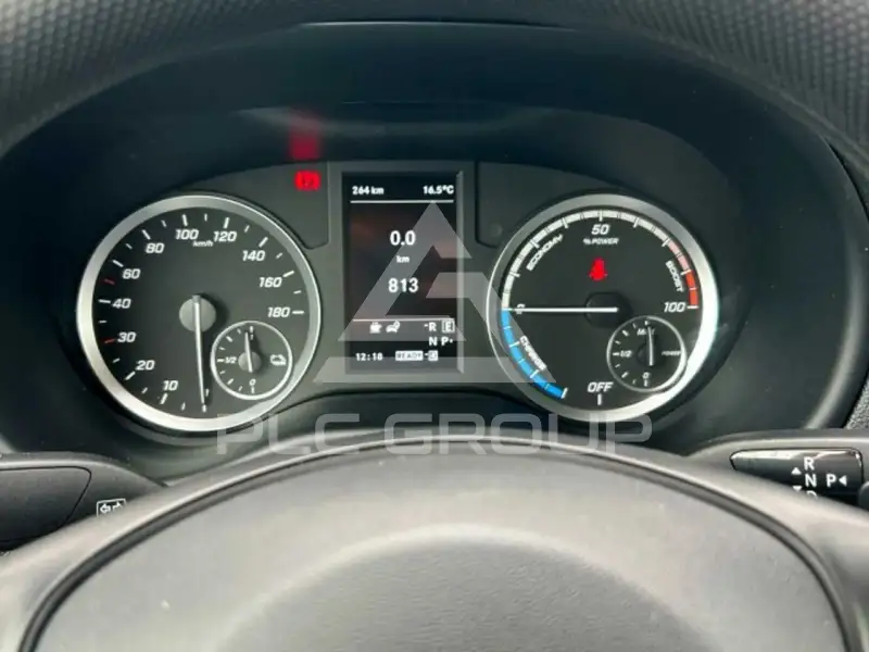 2025 Mercedes Benz Vito
