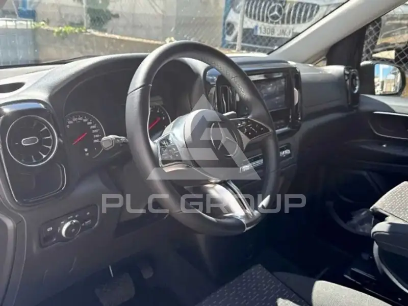 2025 Mercedes Benz Vito