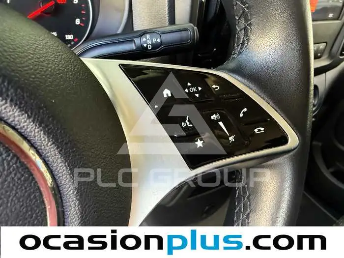 2025 Mercedes Benz Vito