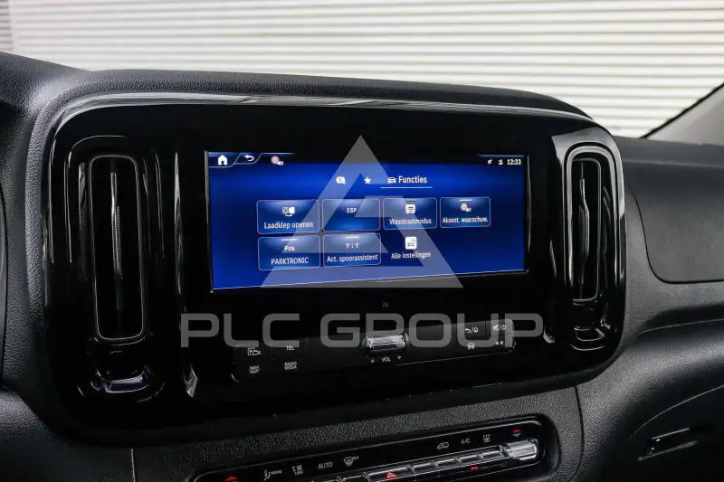 2025 Mercedes Benz Vito