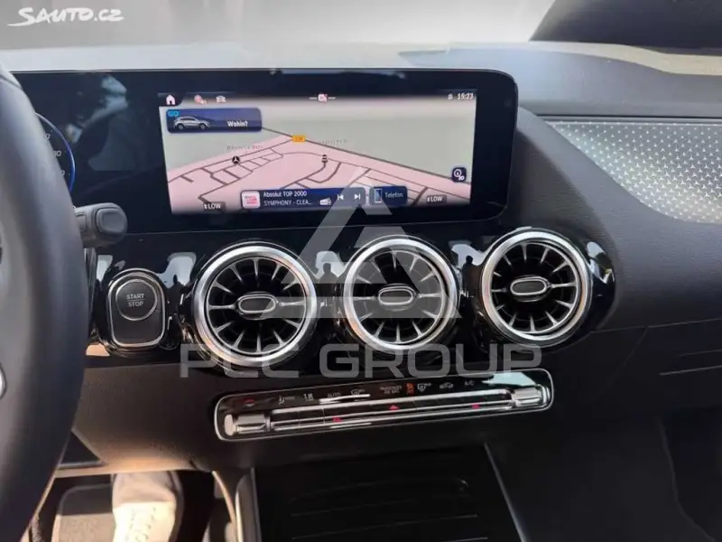 2025 Mercedes Benz EQA