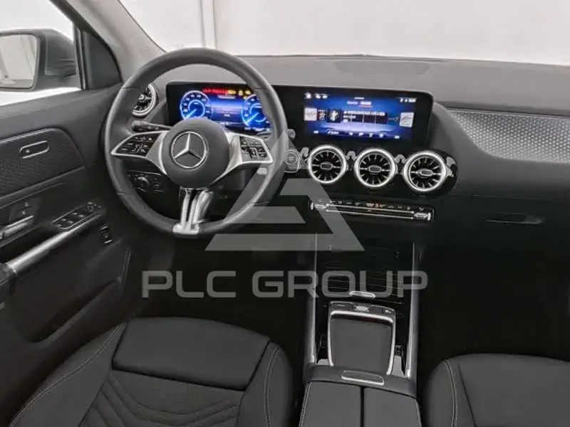 2025 Mercedes Benz EQA