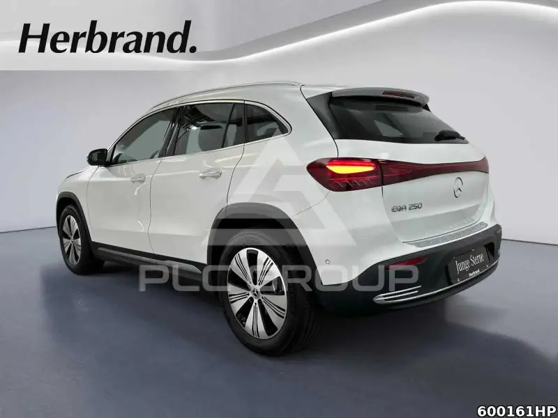 2025 Mercedes Benz EQA