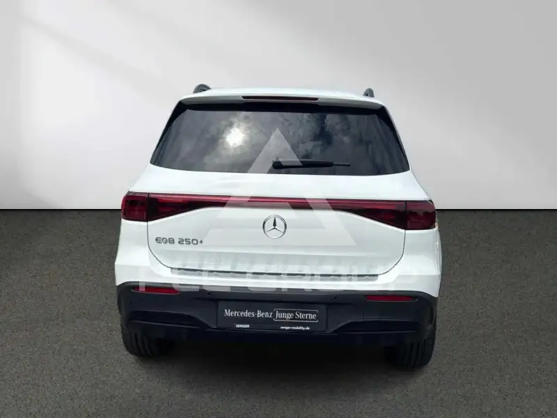 2025 Mercedes Benz EQB