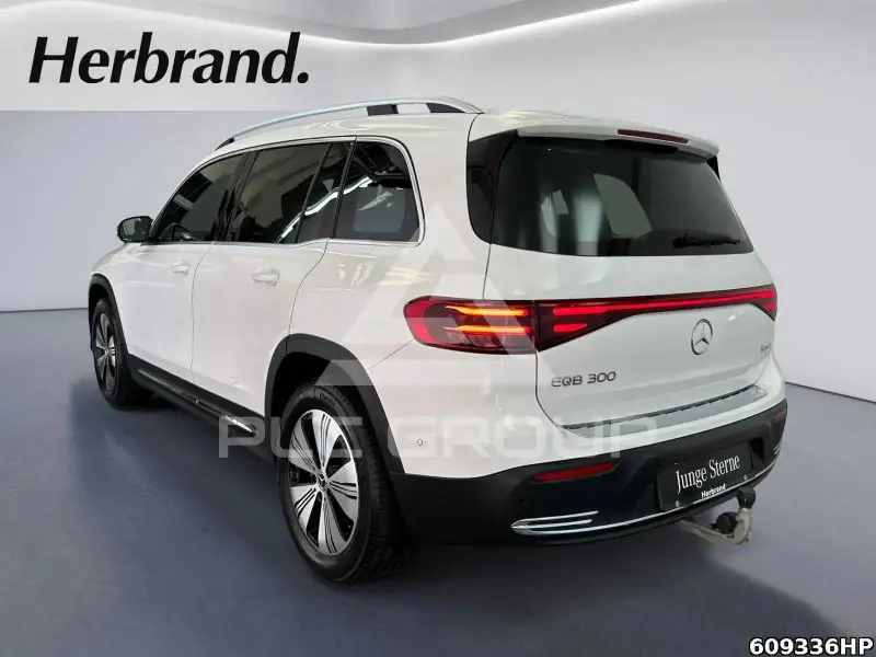 2025 Mercedes Benz EQB