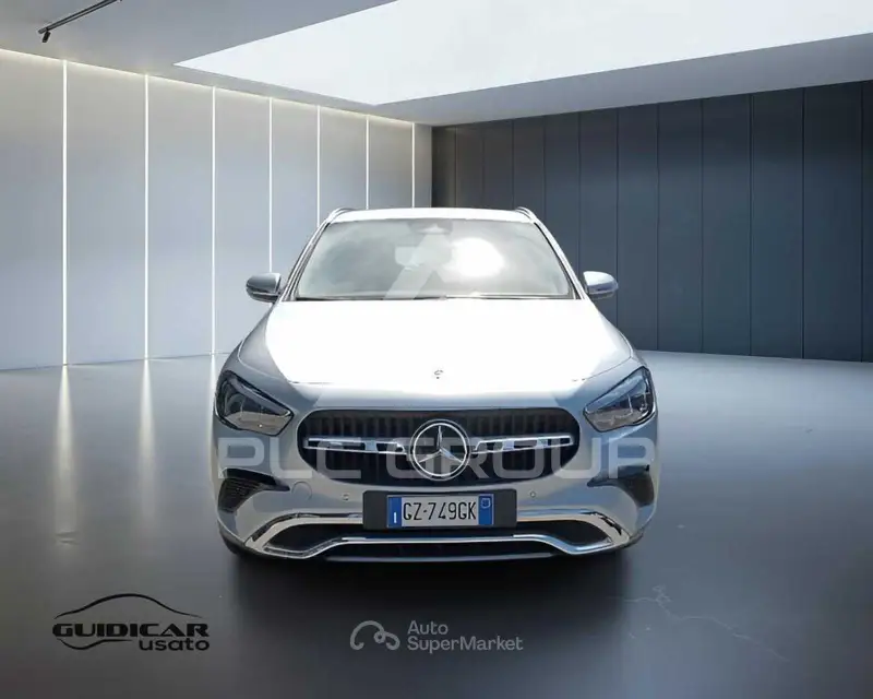 2025 Mercedes Benz GLA-Class