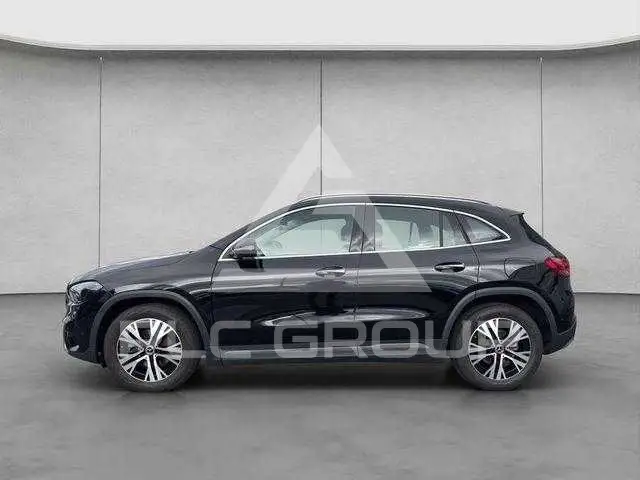 2025 Mercedes Benz GLA-Class