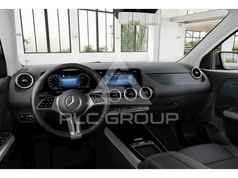 2025 Mercedes Benz GLA-Class