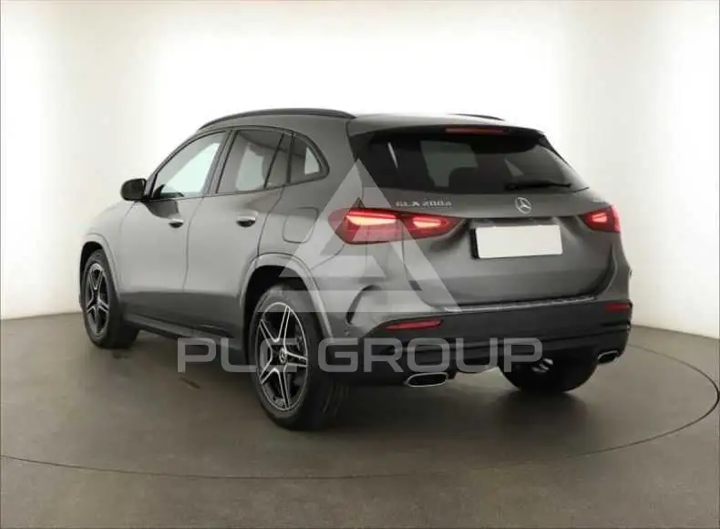 2025 Mercedes Benz GLA-Class