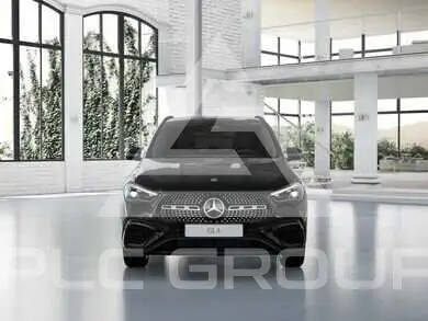 2025 Mercedes Benz GLA-Class