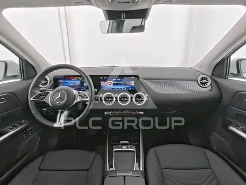 2025 Mercedes Benz GLA-Class