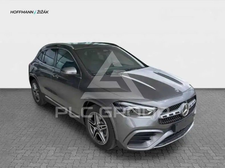 2025 Mercedes Benz GLA-Class