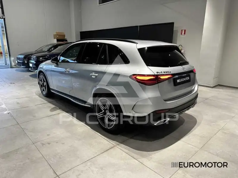 2025 Mercedes Benz GLC-Class