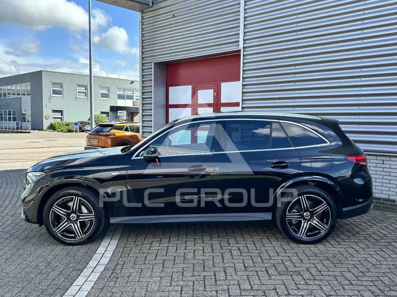 2025 Mercedes Benz GLC-Class
