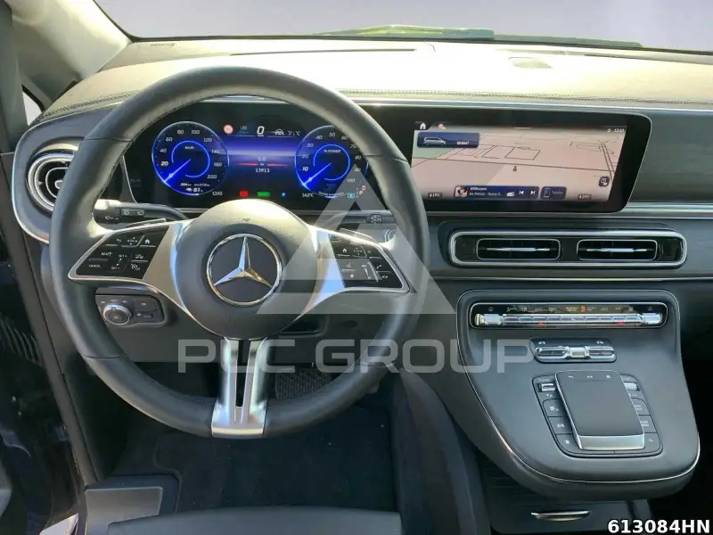 2025 Mercedes Benz EQV