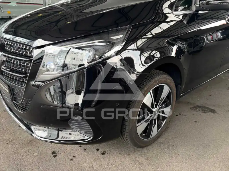 2025 Mercedes Benz V