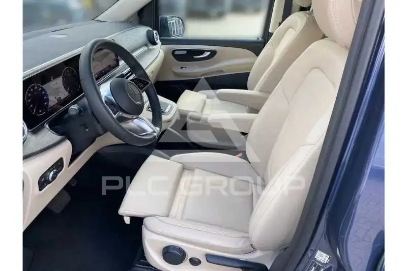 2025 Mercedes Benz V