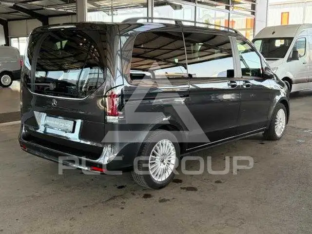 2025 Mercedes Benz V