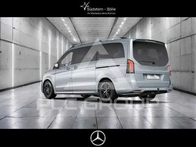2025 Mercedes Benz V