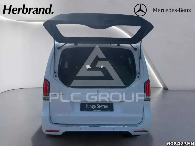 2025 Mercedes Benz V