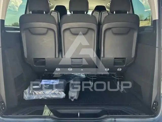 2025 Mercedes Benz V
