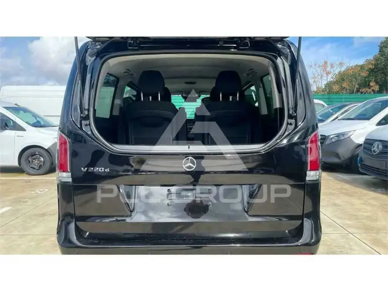 2025 Mercedes Benz V