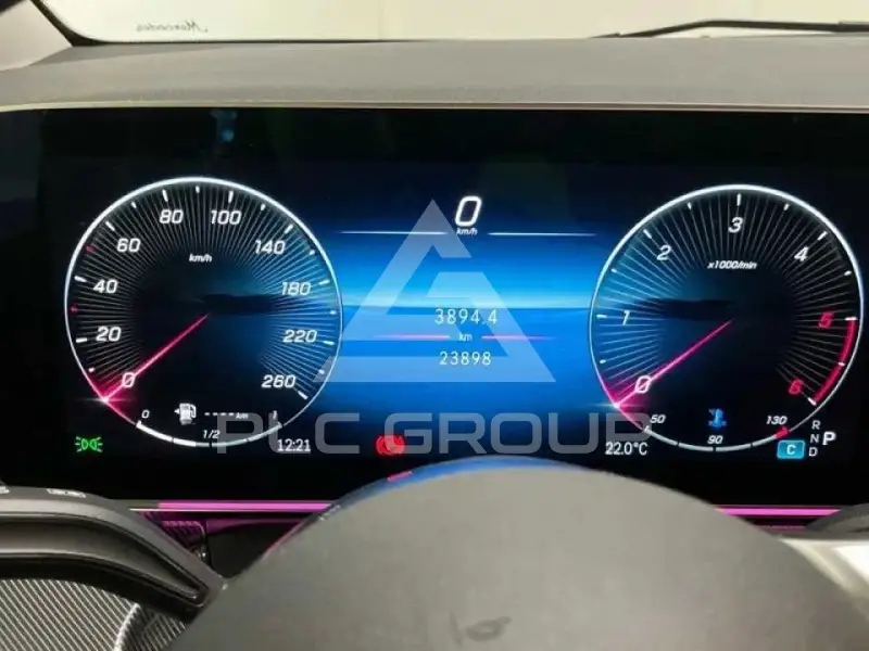 2025 Mercedes Benz V