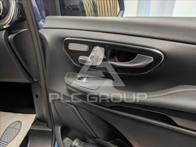 2025 Mercedes Benz V