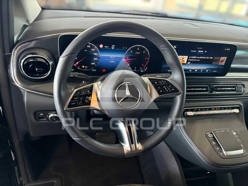 2025 Mercedes Benz V