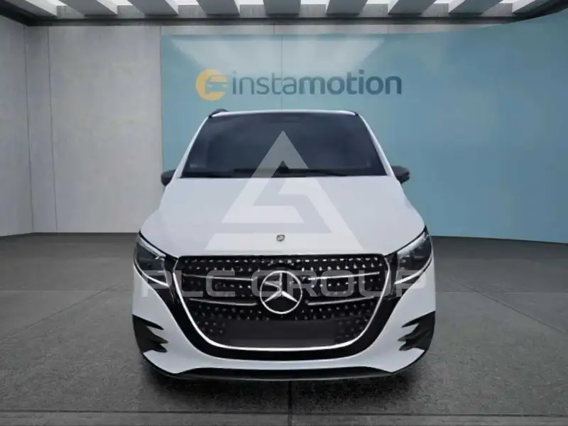 2025 Mercedes Benz V
