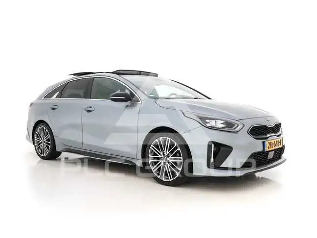 2025 KIA Ceed