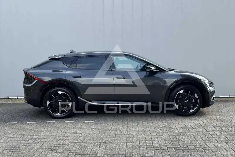 2025 KIA EV