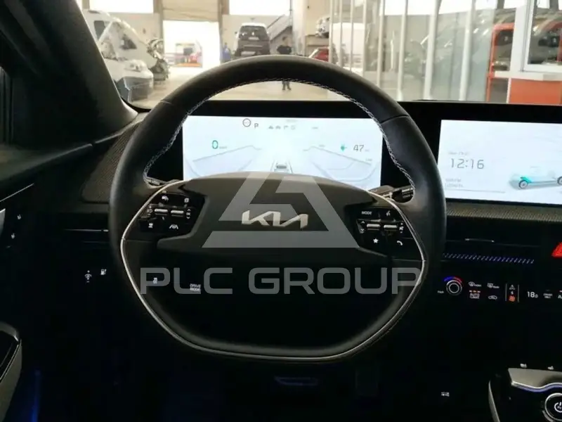 2025 KIA EV